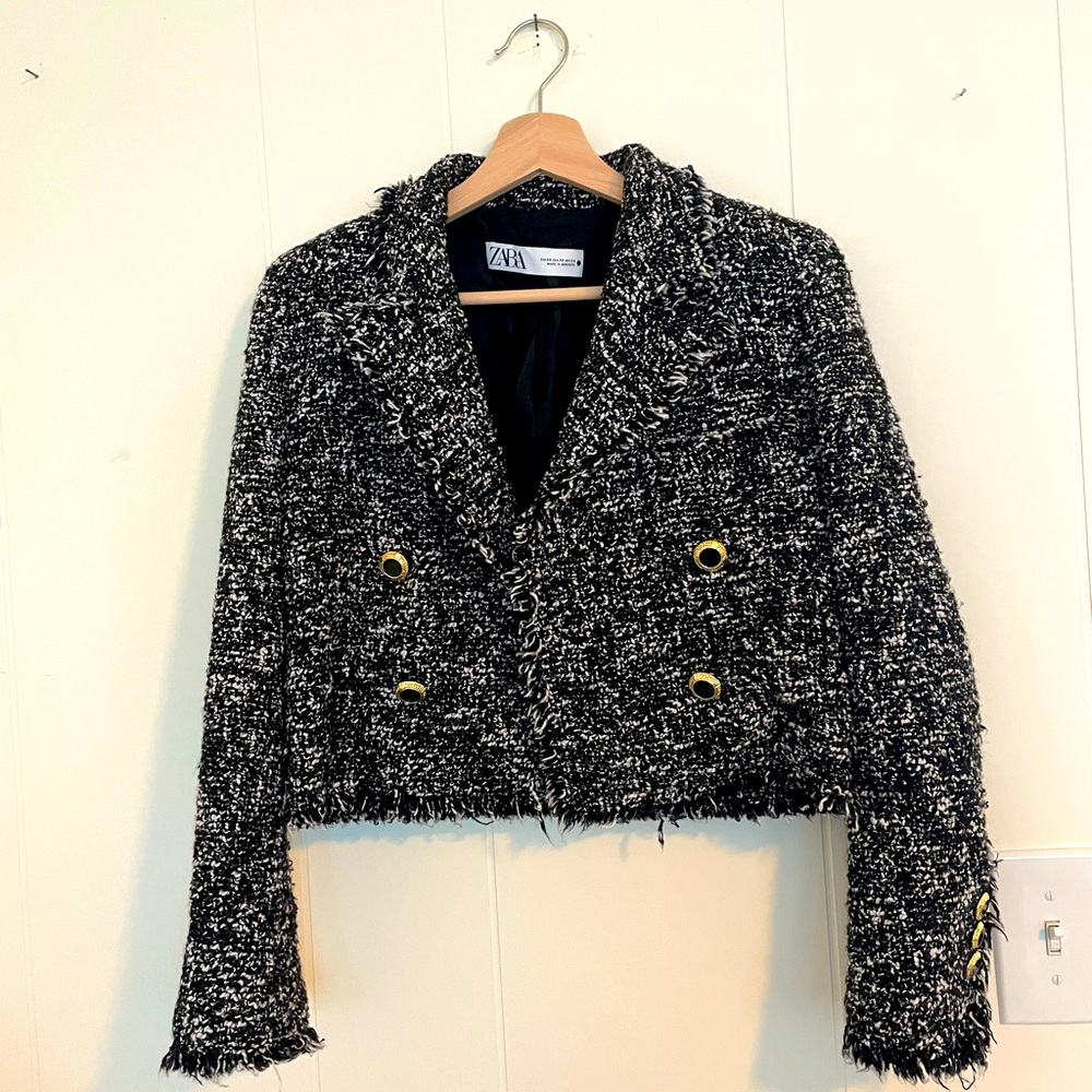 Brand: Zara; Color: Black & White; Size: Xs